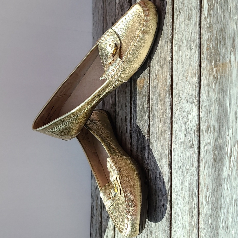 G.H Bass & Co. Ladies loafers Sz. 11